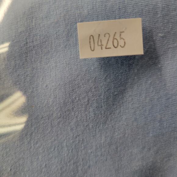 Nintendo Mario Peach Love Shirt Womens Large Graphic Tee Princess Kiss Video Gam - Picture 11 of 11